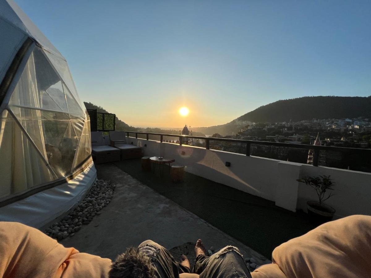 Bunkstay Coworking Hostel & Glamping Rishīkesh Exterior foto