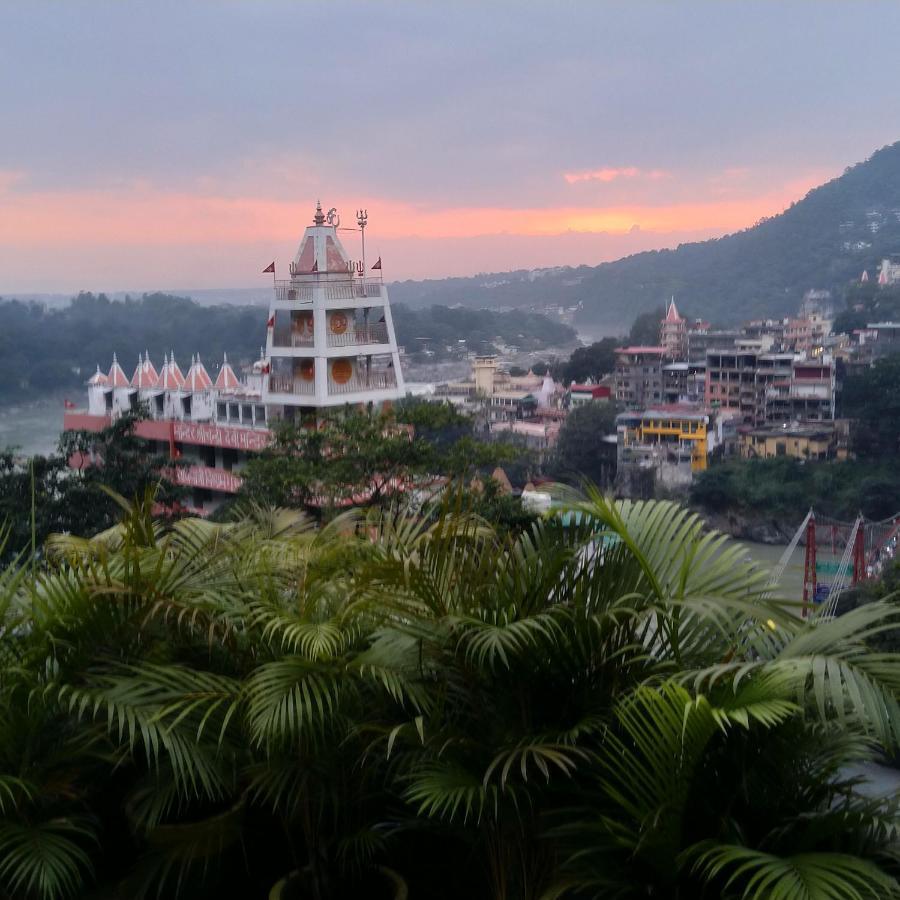 Bunkstay Coworking Hostel & Glamping Rishīkesh Exterior foto